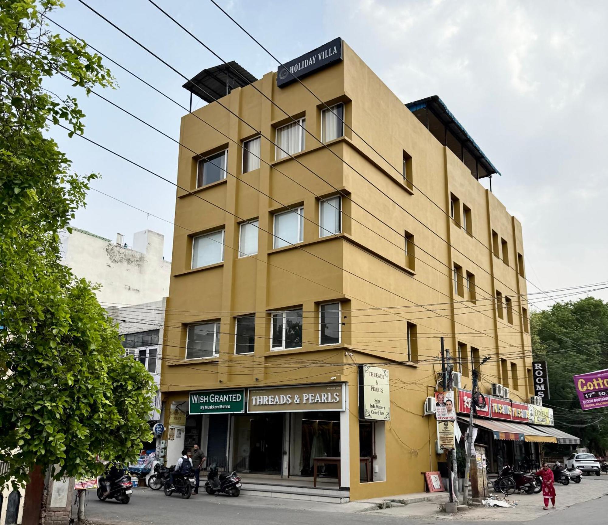 Holidayvilla & Suites Amritsar- Green Avenue Экстерьер фото
